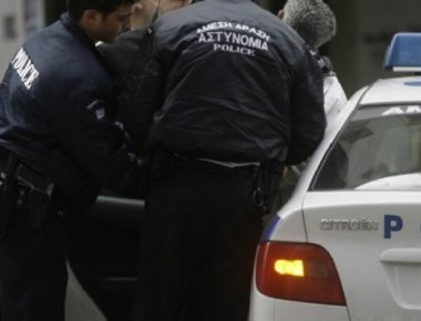 Η ΕΛ.ΑΣ συνέλαβε 4 νεαρούς για τα χθεσινά επεισόδια στα Εξάρχεια